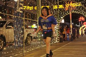 BIB: 4524
                            <button type="button" onclick="openModal(26274717)" class="btn btn-primary btn-sm float-right btn-popup" data-toggle="modal" data-target=".modal-high-quality">
                        <i class="fas fa-shopping-cart"></i> Add to Cart
                    </button>
                                            <button type="button" onclick="isThisMe(26274717, true)" class="btn btn-success btn-sm float-right btn-popup btn-isme hidden" data-toggle="tooltip" data-placement="bottom" title="นี่คือรูปของคุณใช่ไหม คลิกที่นี่เพื่อเอาเข้าอัลบั้ม">
                        <i class="fas fa-plus"></i> Add to album
                    </button>
                    <button type="button" onclick="isThisMe(26274717, false)" class="btn btn-warning btn-sm float-right btn-popup btn-isnotme hidden">
                        <i class="fas fa-ban"></i> Remove from album
                    </button>